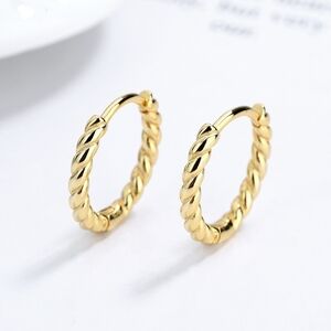 New! Madewell 18K Gold Plated Puffy Huggie Hoop Earrings (2011) NWOT